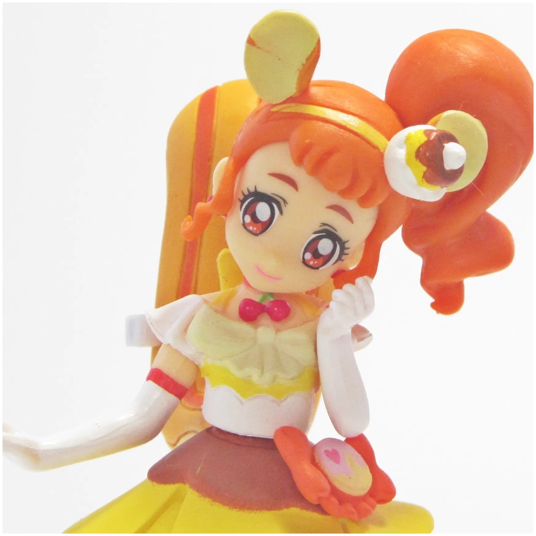キラキラプリキュアアラモード キューティーフィギュア キュアカスタード